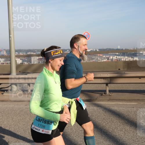 03.10.2025 - Köhlbrandbrückenlauf Yannick Fuchs http://msf.ph/oto/9180943 03.10.2025 08:55:41 Position 2 1726 meine-sportfotos.de