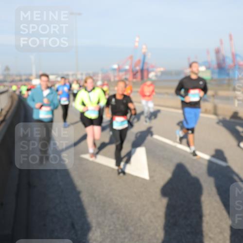 03.10.2025 - Köhlbrandbrückenlauf Yannick Fuchs http://msf.ph/oto/9181134 03.10.2025 08:56:09 Position 2  meine-sportfotos.de