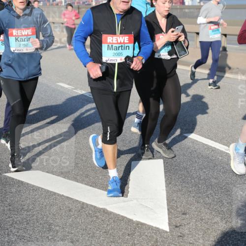 03.10.2025 - Köhlbrandbrückenlauf Yannick Fuchs http://msf.ph/oto/9181202 03.10.2025 08:56:24 Position 2 2586, 2752, 174, 2005, 3389 meine-sportfotos.de