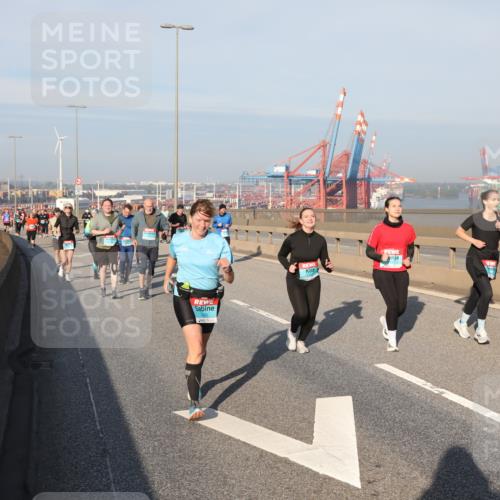 03.10.2025 - Köhlbrandbrückenlauf Yannick Fuchs http://msf.ph/oto/9181381 03.10.2025 08:56:47 Position 2  meine-sportfotos.de