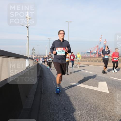 03.10.2025 - Köhlbrandbrückenlauf Yannick Fuchs http://msf.ph/oto/9181545 03.10.2025 08:57:11 Position 2 1358, 2022 meine-sportfotos.de