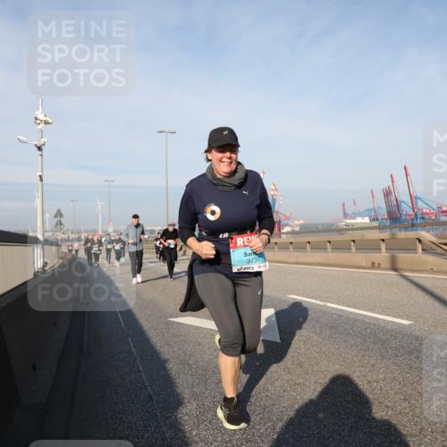 03.10.2025 - Köhlbrandbrückenlauf Yannick Fuchs http://msf.ph/oto/9181729 03.10.2025 08:57:48 Position 2 3737 meine-sportfotos.de