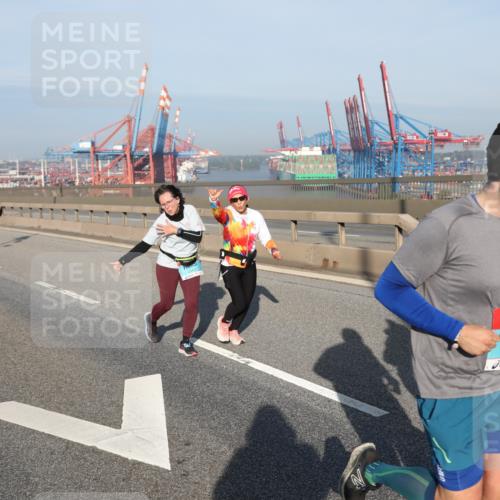 03.10.2025 - Köhlbrandbrückenlauf Yannick Fuchs http://msf.ph/oto/9182054 03.10.2025 08:58:56 Position 2  meine-sportfotos.de