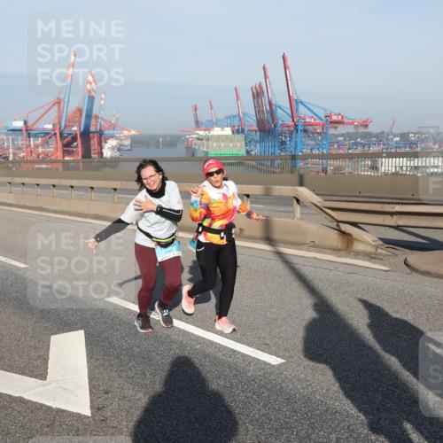 03.10.2025 - Köhlbrandbrückenlauf Yannick Fuchs http://msf.ph/oto/9182058 03.10.2025 08:58:57 Position 2 118 meine-sportfotos.de