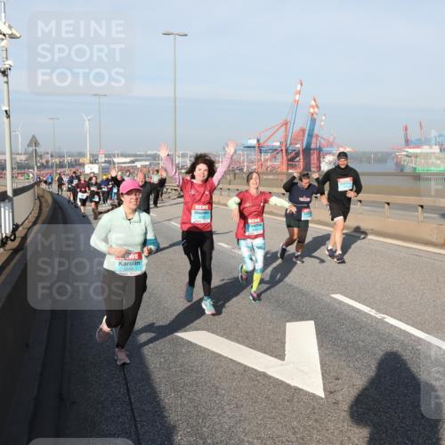03.10.2025 - Köhlbrandbrückenlauf Yannick Fuchs http://msf.ph/oto/9182120 03.10.2025 08:59:08 Position 2 2359 meine-sportfotos.de