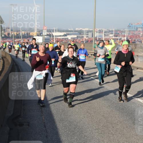 03.10.2025 - Köhlbrandbrückenlauf Yannick Fuchs http://msf.ph/oto/9182168 03.10.2025 08:59:14 Position 2 2436, 2116 meine-sportfotos.de