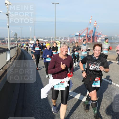 03.10.2025 - Köhlbrandbrückenlauf Yannick Fuchs http://msf.ph/oto/9182189 03.10.2025 08:59:17 Position 2 2436, 16 meine-sportfotos.de
