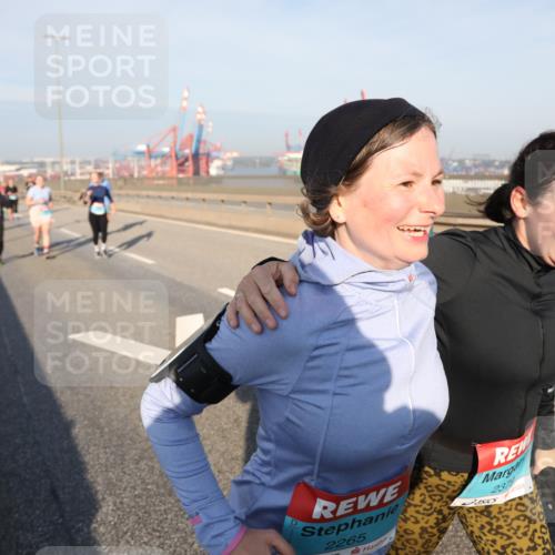 03.10.2025 - Köhlbrandbrückenlauf Yannick Fuchs http://msf.ph/oto/9182250 03.10.2025 08:59:25 Position 2 2265, 2379 meine-sportfotos.de