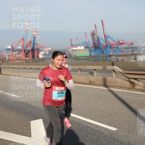 03.10.2025 - Köhlbrandbrückenlauf Yannick Fuchs http://msf.ph/oto/9182441 03.10.2025 08:59:55 Position 2 2465 meine-sportfotos.de