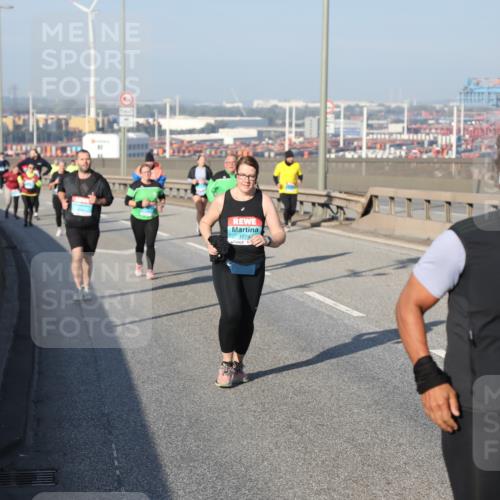 03.10.2025 - Köhlbrandbrückenlauf Yannick Fuchs http://msf.ph/oto/9182564 03.10.2025 09:00:20 Position 2 1728 meine-sportfotos.de
