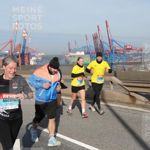 03.10.2025 - Köhlbrandbrückenlauf Yannick Fuchs http://msf.ph/oto/9182622 03.10.2025 09:00:33 Position 2 1749 meine-sportfotos.de
