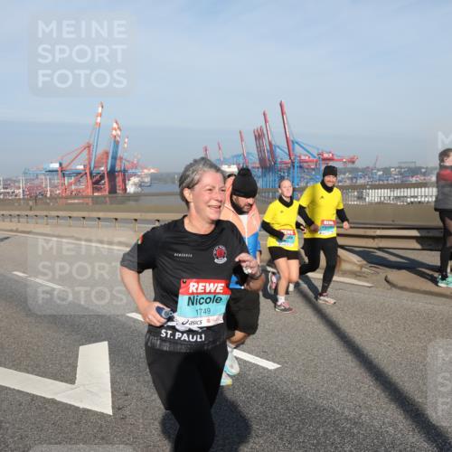 03.10.2025 - Köhlbrandbrückenlauf Yannick Fuchs http://msf.ph/oto/9182626 03.10.2025 09:00:33 Position 2 1749, 18 meine-sportfotos.de