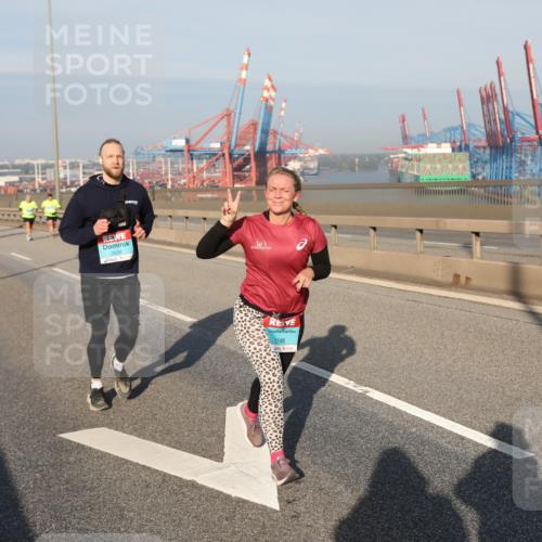 03.10.2025 - Köhlbrandbrückenlauf Yannick Fuchs http://msf.ph/oto/9182653 03.10.2025 09:00:38 Position 2 2148 meine-sportfotos.de