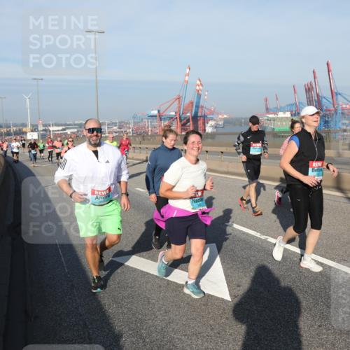 03.10.2025 - Köhlbrandbrückenlauf Yannick Fuchs http://msf.ph/oto/9182731 03.10.2025 09:01:07 Position 2  meine-sportfotos.de