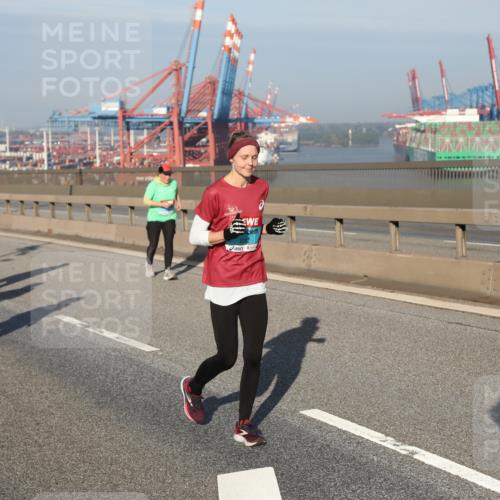 03.10.2025 - Köhlbrandbrückenlauf Yannick Fuchs http://msf.ph/oto/9182786 03.10.2025 09:01:19 Position 2  meine-sportfotos.de