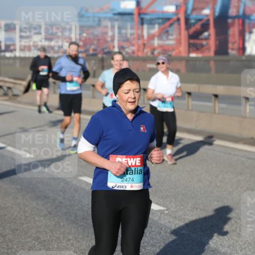 03.10.2025 - Köhlbrandbrückenlauf Yannick Fuchs http://msf.ph/oto/9182866 03.10.2025 09:01:37 Position 2 2474 meine-sportfotos.de