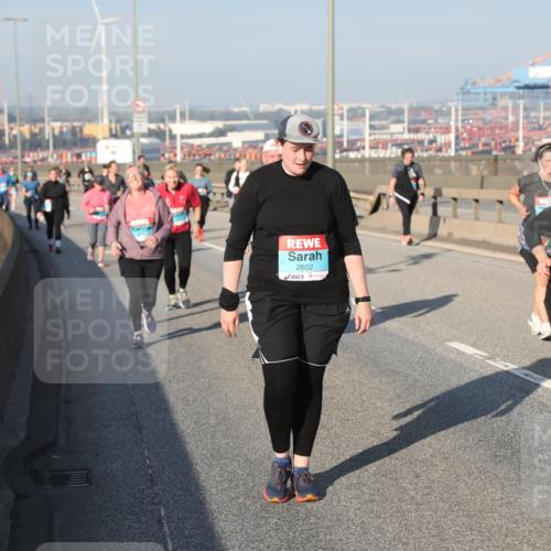 03.10.2025 - Köhlbrandbrückenlauf Yannick Fuchs http://msf.ph/oto/9183072 03.10.2025 09:02:10 Position 2 2602, 3130 meine-sportfotos.de