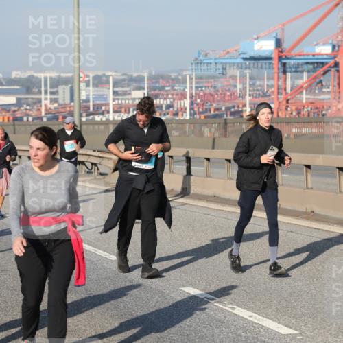 03.10.2025 - Köhlbrandbrückenlauf Yannick Fuchs http://msf.ph/oto/9183162 03.10.2025 09:02:28 Position 2  meine-sportfotos.de