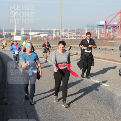03.10.2025 - Köhlbrandbrückenlauf Yannick Fuchs http://msf.ph/oto/9183164 03.10.2025 09:02:29 Position 2  meine-sportfotos.de