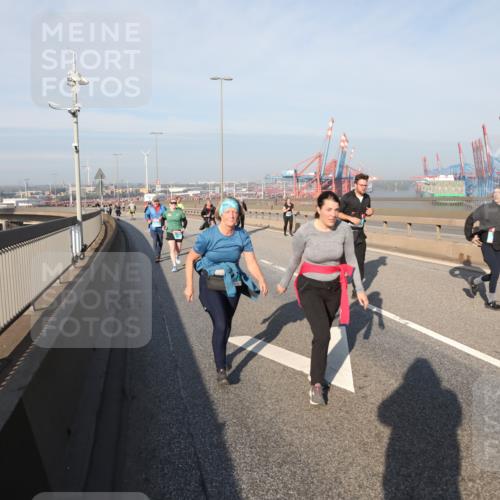 03.10.2025 - Köhlbrandbrückenlauf Yannick Fuchs http://msf.ph/oto/9183175 03.10.2025 09:02:31 Position 2  meine-sportfotos.de