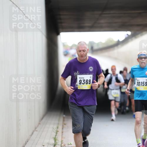 05.10.2025 - 20. swb-Marathon Bremen Michael Strokosch http://msf.ph/oto/9205940 05.10.2025 10:44:59 Laufen 9369, 01854, 10159 meine-sportfotos.de