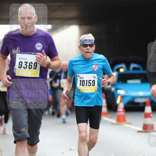 05.10.2025 - 20. swb-Marathon Bremen Michael Strokosch http://msf.ph/oto/9205944 05.10.2025 10:45:00 Laufen 9369, 10159 meine-sportfotos.de