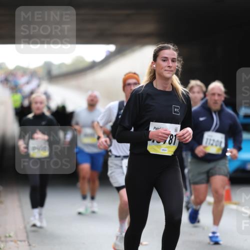 05.10.2025 - 20. swb-Marathon Bremen Michael Strokosch http://msf.ph/oto/9205951 05.10.2025 10:45:04 Laufen 11201 meine-sportfotos.de