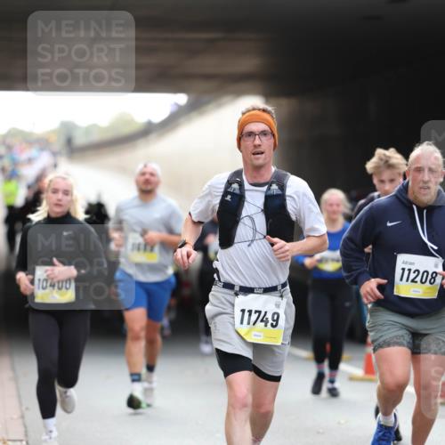 05.10.2025 - 20. swb-Marathon Bremen Michael Strokosch http://msf.ph/oto/9205953 05.10.2025 10:45:05 Laufen 10400, 11749, 11208 meine-sportfotos.de