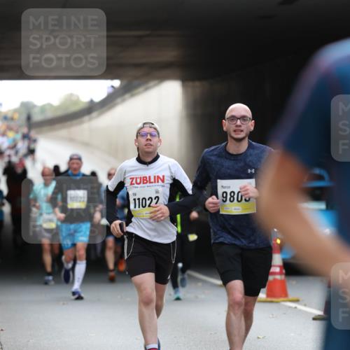 05.10.2025 - 20. swb-Marathon Bremen Michael Strokosch http://msf.ph/oto/9205973 05.10.2025 10:45:13 Laufen 11022, 980 meine-sportfotos.de