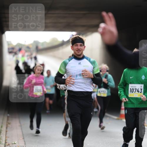 05.10.2025 - 20. swb-Marathon Bremen Michael Strokosch http://msf.ph/oto/9206075 05.10.2025 10:46:08 Laufen 1106, 10743 meine-sportfotos.de