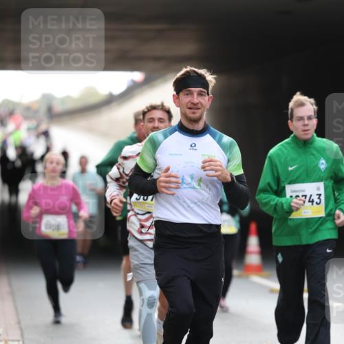 05.10.2025 - 20. swb-Marathon Bremen Michael Strokosch http://msf.ph/oto/9206077 05.10.2025 10:46:09 Laufen 743 meine-sportfotos.de