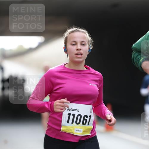 05.10.2025 - 20. swb-Marathon Bremen Michael Strokosch http://msf.ph/oto/9206087 05.10.2025 10:46:13 Laufen 11061 meine-sportfotos.de