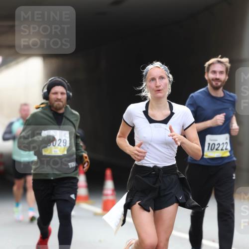 05.10.2025 - 20. swb-Marathon Bremen Michael Strokosch http://msf.ph/oto/9206114 05.10.2025 10:46:26 Laufen 029, 10222 meine-sportfotos.de