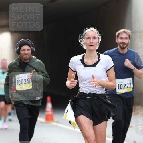 05.10.2025 - 20. swb-Marathon Bremen Michael Strokosch http://msf.ph/oto/9206115 05.10.2025 10:46:26 Laufen 10029, 10222 meine-sportfotos.de