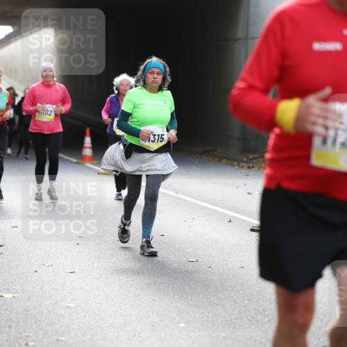 05.10.2025 - 20. swb-Marathon Bremen Michael Strokosch http://msf.ph/oto/9206125 05.10.2025 10:58:08 Laufen 409, 102, 1315, 1200, 00 meine-sportfotos.de