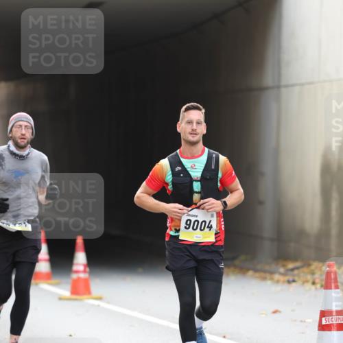05.10.2025 - 20. swb-Marathon Bremen Michael Strokosch http://msf.ph/oto/9206165 05.10.2025 10:46:45 Laufen 9004 meine-sportfotos.de