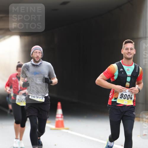 05.10.2025 - 20. swb-Marathon Bremen Michael Strokosch http://msf.ph/oto/9206166 05.10.2025 10:46:45 Laufen 1127, 9004 meine-sportfotos.de