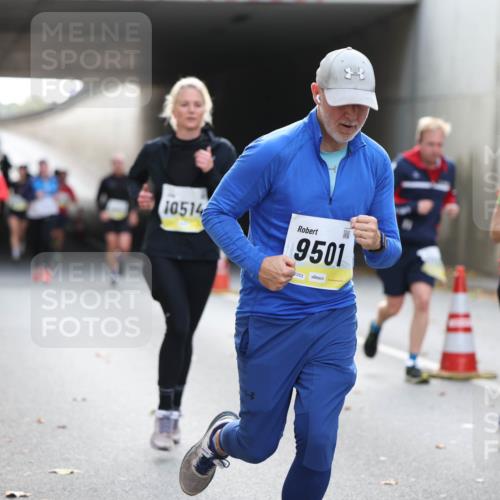 05.10.2025 - 20. swb-Marathon Bremen Michael Strokosch http://msf.ph/oto/9206242 05.10.2025 10:47:26 Laufen 10514, 9501, 2203, 11387 meine-sportfotos.de