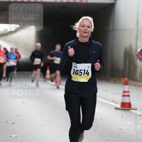 05.10.2025 - 20. swb-Marathon Bremen Michael Strokosch http://msf.ph/oto/9206244 05.10.2025 10:47:27 Laufen 10514 meine-sportfotos.de