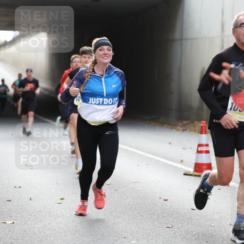 05.10.2025 - 20. swb-Marathon Bremen Michael Strokosch http://msf.ph/oto/9206251 05.10.2025 10:47:32 Laufen 2011, 10, 109 meine-sportfotos.de