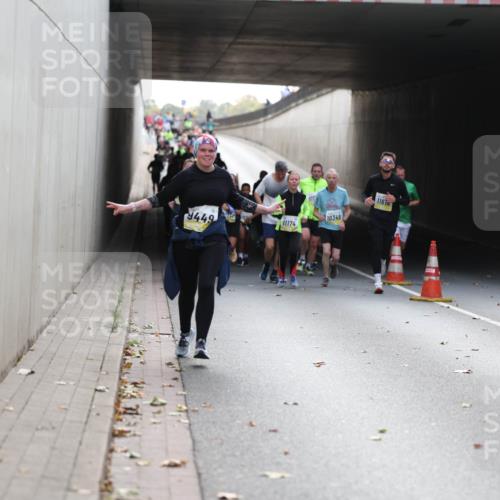 05.10.2025 - 20. swb-Marathon Bremen Michael Strokosch http://msf.ph/oto/9206296 05.10.2025 10:47:51 Laufen 116, 10349, 9449, 11174 meine-sportfotos.de