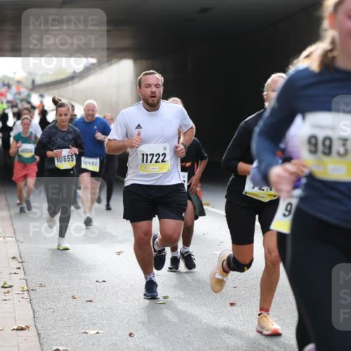 05.10.2025 - 20. swb-Marathon Bremen Michael Strokosch http://msf.ph/oto/9206312 05.10.2025 10:47:58 Laufen 10024, 10655, 10460, 11722, 9, 9934 meine-sportfotos.de