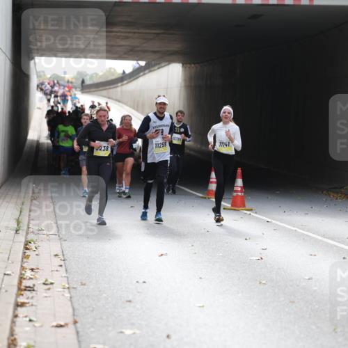 05.10.2025 - 20. swb-Marathon Bremen Michael Strokosch http://msf.ph/oto/9206350 05.10.2025 10:48:15 Laufen 238, 11259, 3, 10785, 17741 meine-sportfotos.de