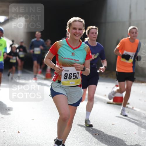 05.10.2025 - 20. swb-Marathon Bremen Michael Strokosch http://msf.ph/oto/9206373 05.10.2025 10:48:24 Laufen 20, 25, 9650 meine-sportfotos.de