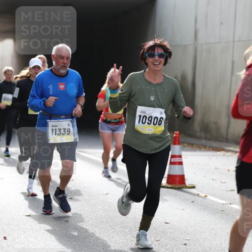 05.10.2025 - 20. swb-Marathon Bremen Michael Strokosch http://msf.ph/oto/9206433 05.10.2025 10:48:54 Laufen 100753, 1000, 1, 11339, 10906 meine-sportfotos.de