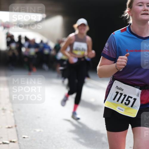 05.10.2025 - 20. swb-Marathon Bremen Michael Strokosch http://msf.ph/oto/9206463 05.10.2025 10:49:05 Laufen 2024, 19, 11151 meine-sportfotos.de