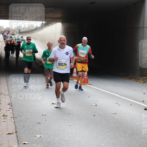 05.10.2025 - 20. swb-Marathon Bremen Michael Strokosch http://msf.ph/oto/9206518 05.10.2025 10:49:30 Laufen 10, 11507, 10034 meine-sportfotos.de
