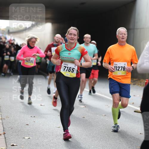 05.10.2025 - 20. swb-Marathon Bremen Michael Strokosch http://msf.ph/oto/9206566 05.10.2025 10:49:55 Laufen 0385, 0, 5, 7165, 1276 meine-sportfotos.de
