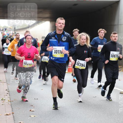 05.10.2025 - 20. swb-Marathon Bremen Michael Strokosch http://msf.ph/oto/9206634 05.10.2025 10:50:23 Laufen 10765, 03, 1020, 10015, 10116, 10394, 10675 meine-sportfotos.de