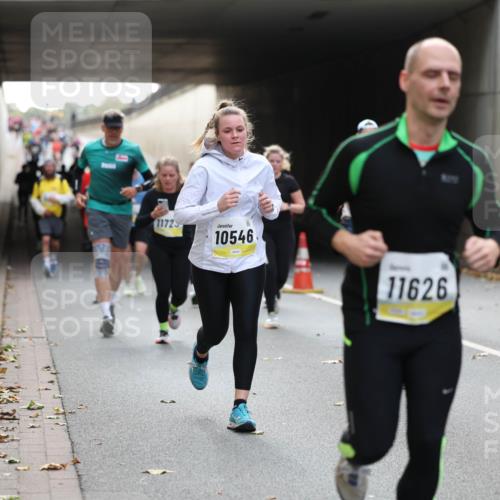 05.10.2025 - 20. swb-Marathon Bremen Michael Strokosch http://msf.ph/oto/9206703 05.10.2025 10:50:49 Laufen 11723, 10546, 11626, 10 meine-sportfotos.de